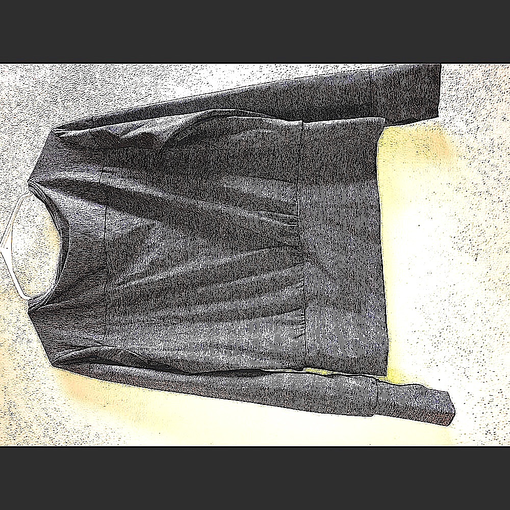 BNWOT LUCY athletic grey key hole shirt